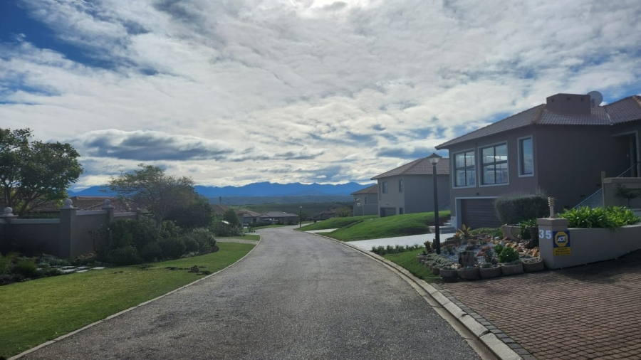 0 Bedroom Property for Sale in The Hill Western Cape